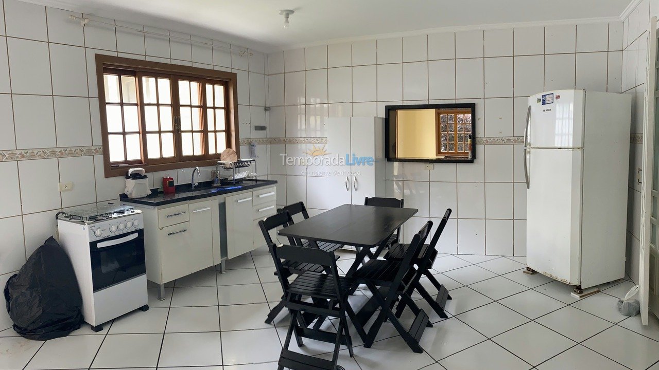 House for vacation rental in São Sebastião (Praia deserta)