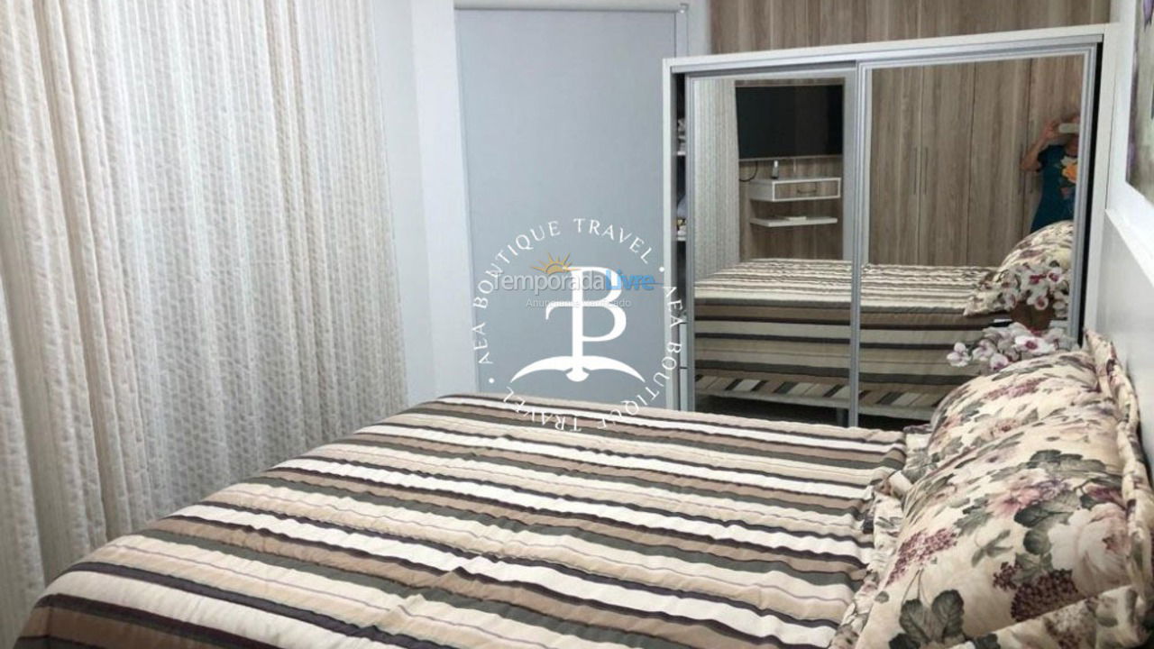 Apartment for vacation rental in Governador Celso Ramos (Praia de Palmas)