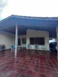 House for rent in Caraguatatuba - Jardim Primavera