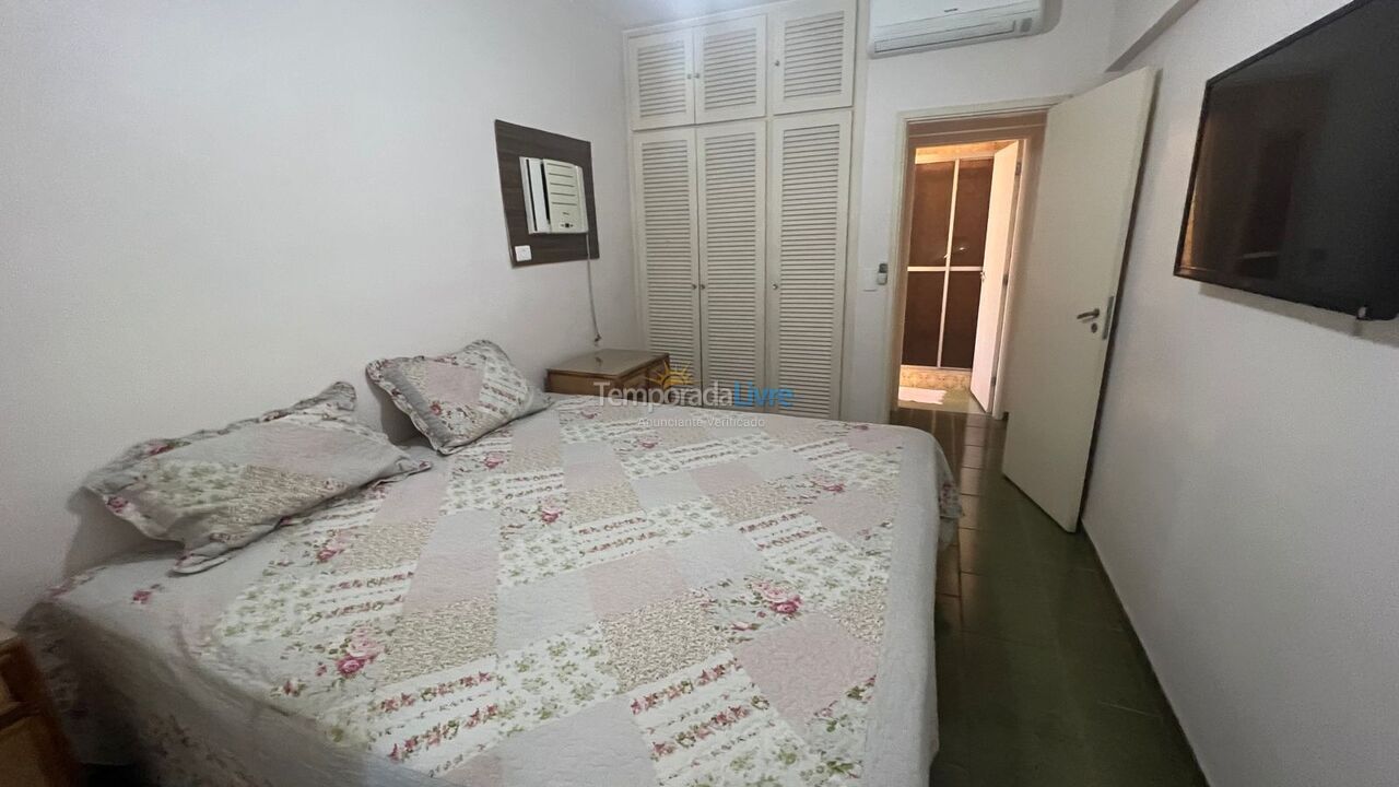 Apartment for vacation rental in Guarujá (Pitangueiras)