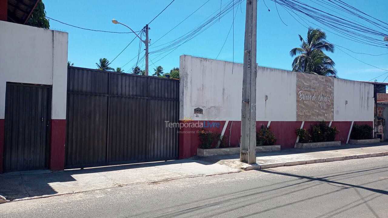 Casa para aluguel de temporada em Camaçari (Jauá)