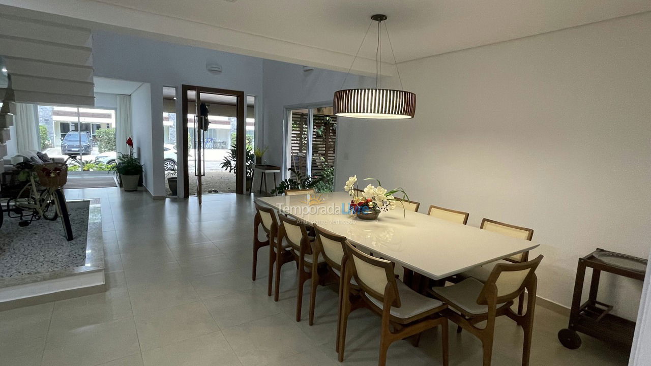 Casa para aluguel de temporada em Bertioga (Riviera de São Lourenço)