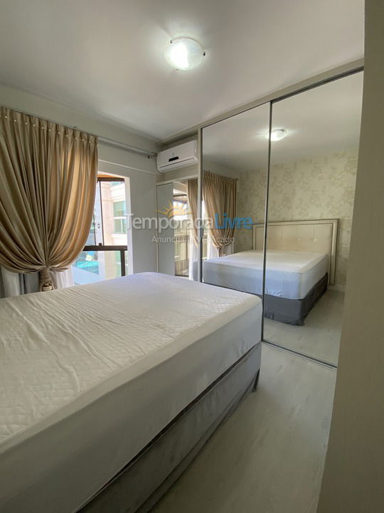 Apartamento para aluguel de temporada em Itapema (Meia Praia)