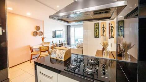 Modern Beachfront Apartment w. Magnificent Seaview