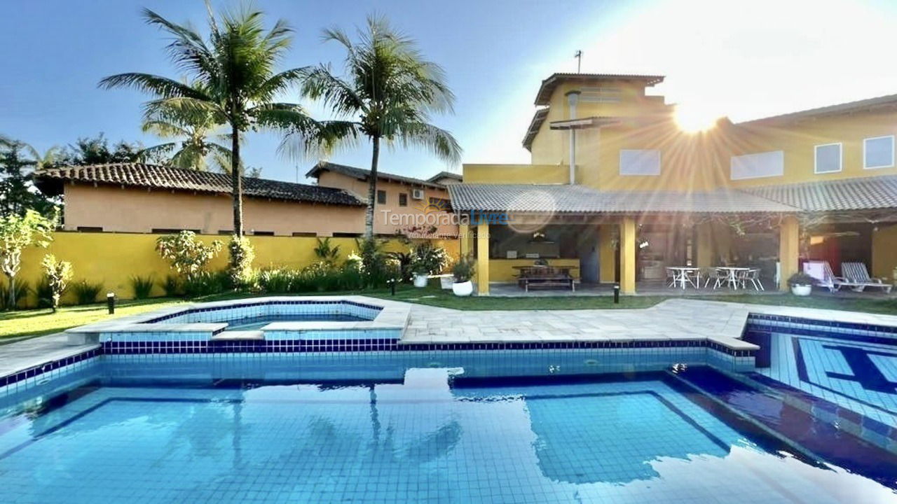 Casa para aluguel de temporada em Guarujá (Jardim Acapulco)