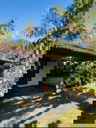 Area externa e garagem
