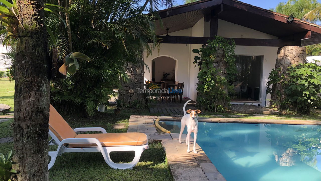 Casa para aluguel de temporada em Guarujá (Jardim Acapulco)