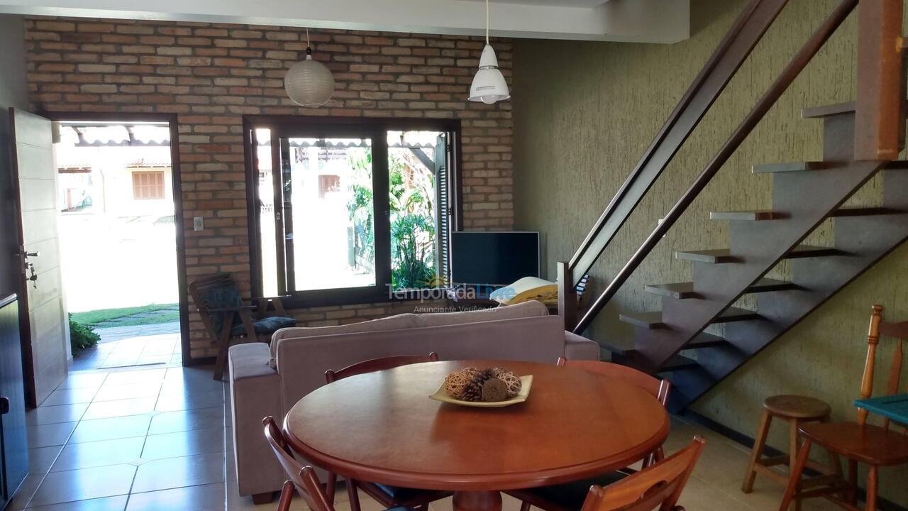 House for vacation rental in Garopaba (Morrinhos)