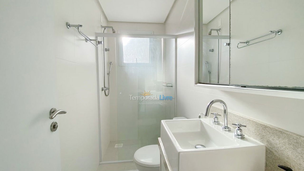 Apartamento para alquiler de vacaciones em Florianópolis (Jurere Tradicional)