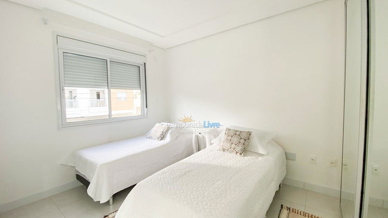 Apartamento para alquiler de vacaciones em Florianópolis (Jurere Tradicional)