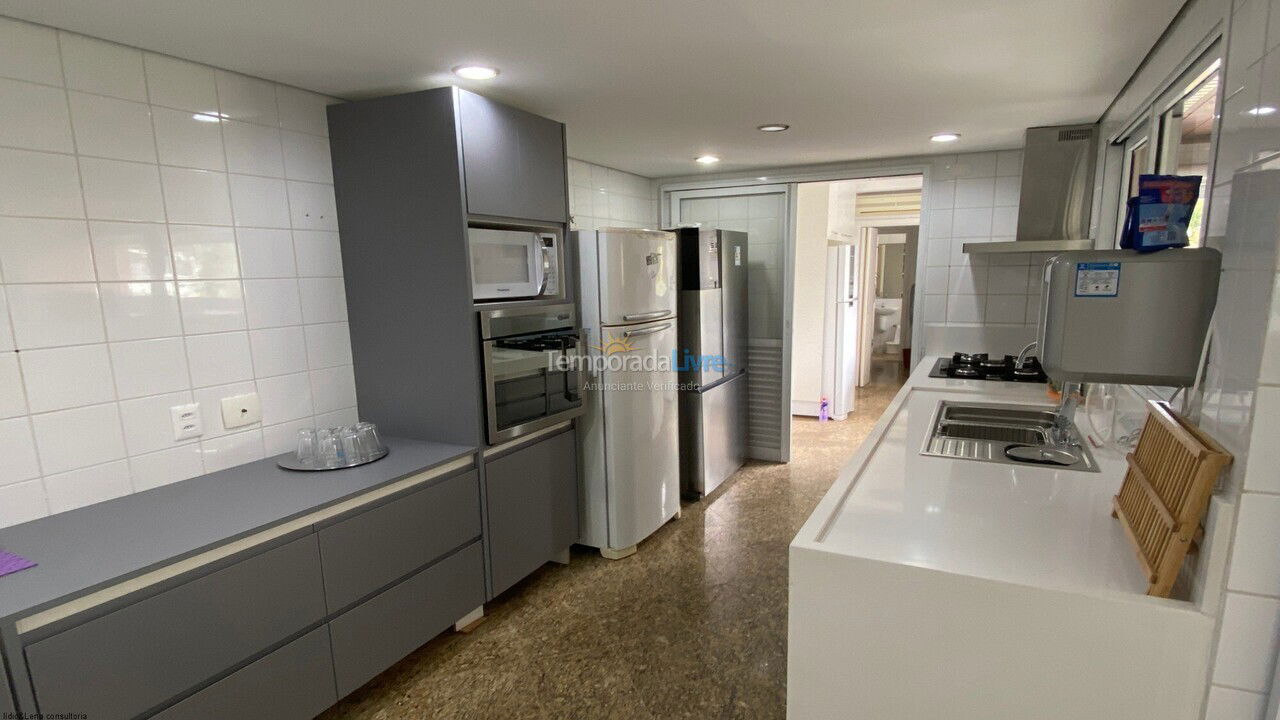Apartamento para aluguel de temporada em Bertioga (Riviera de São Lourenço)