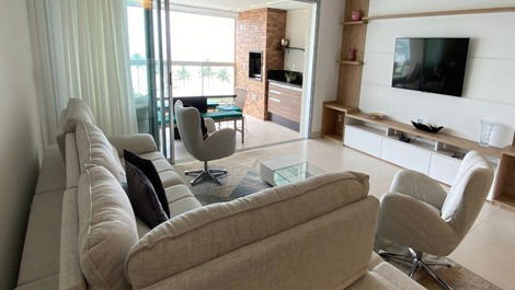 APARTAMENTO EM RIVIERA DE SÃO LOURENÇO