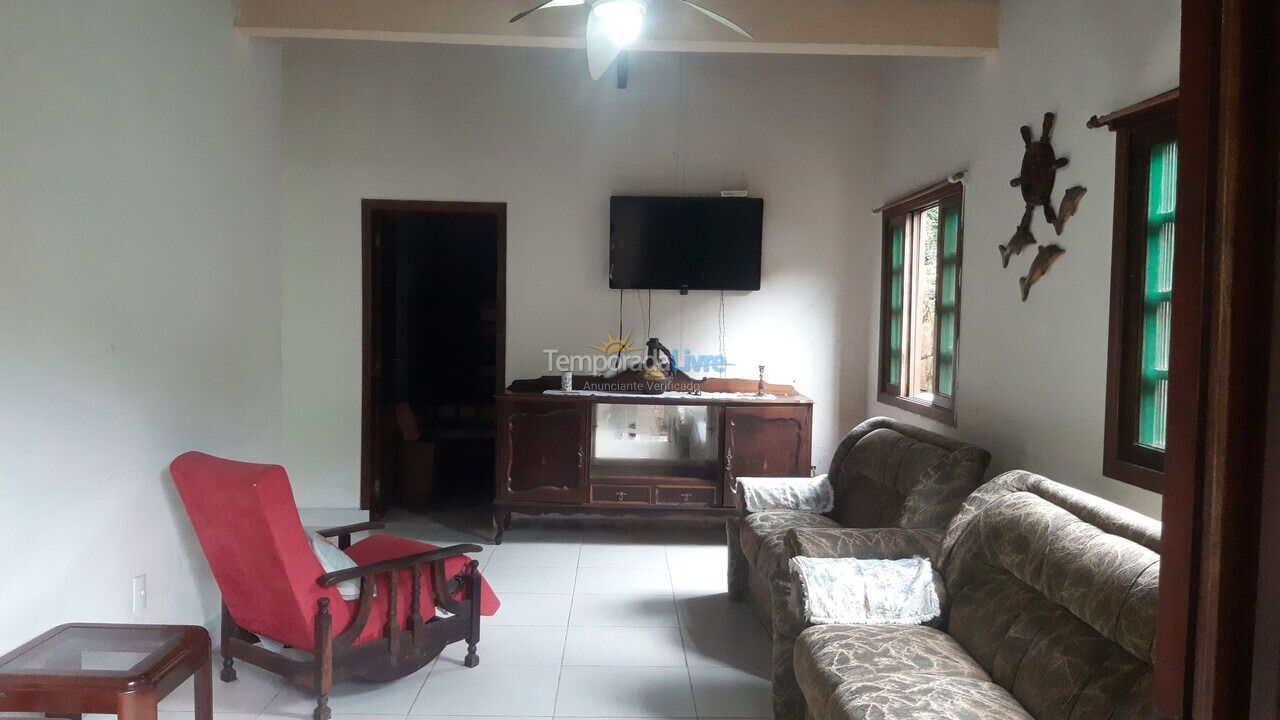 Casa para aluguel de temporada em Caraguatatuba (Sumare)