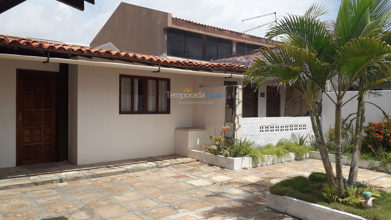 Casa para alquiler de vacaciones em Salvador (Praia do Flamengo)