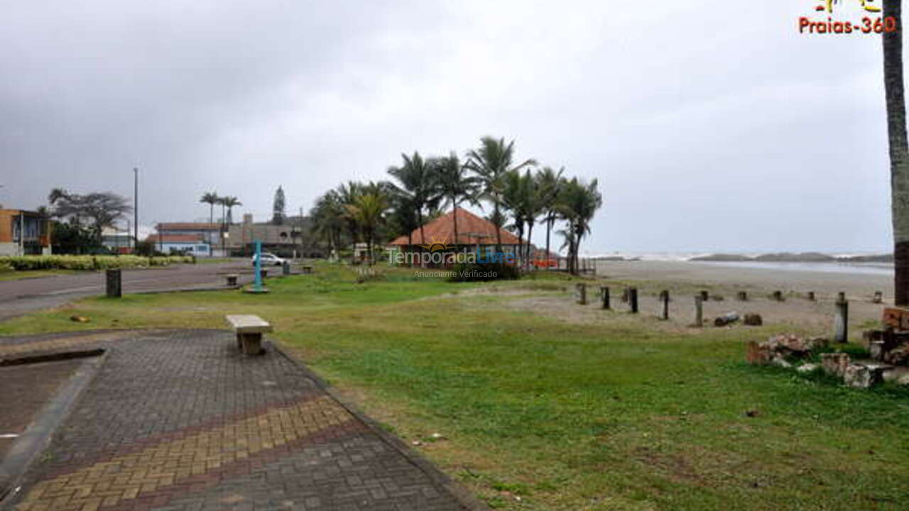 Casa para aluguel de temporada em Itanhaém (Cibratel II)