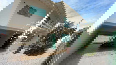 House well located in Praia de Palmas!