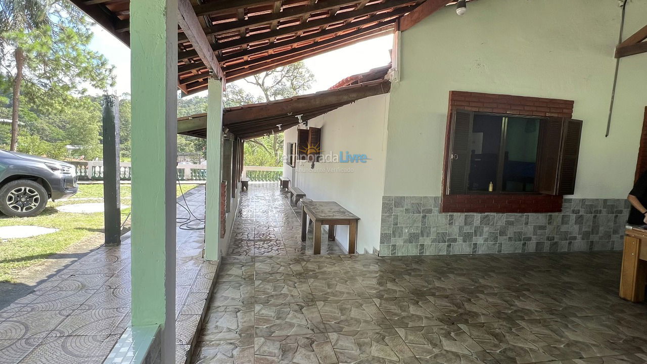 Chácara / sítio para aluguel de temporada em Itaquaquecetuba (Itaquaquecetuba)