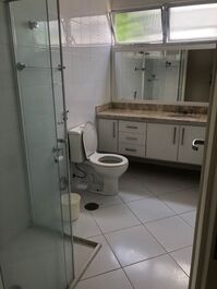 Apartment for rent on the beach of Enseada Guarujá