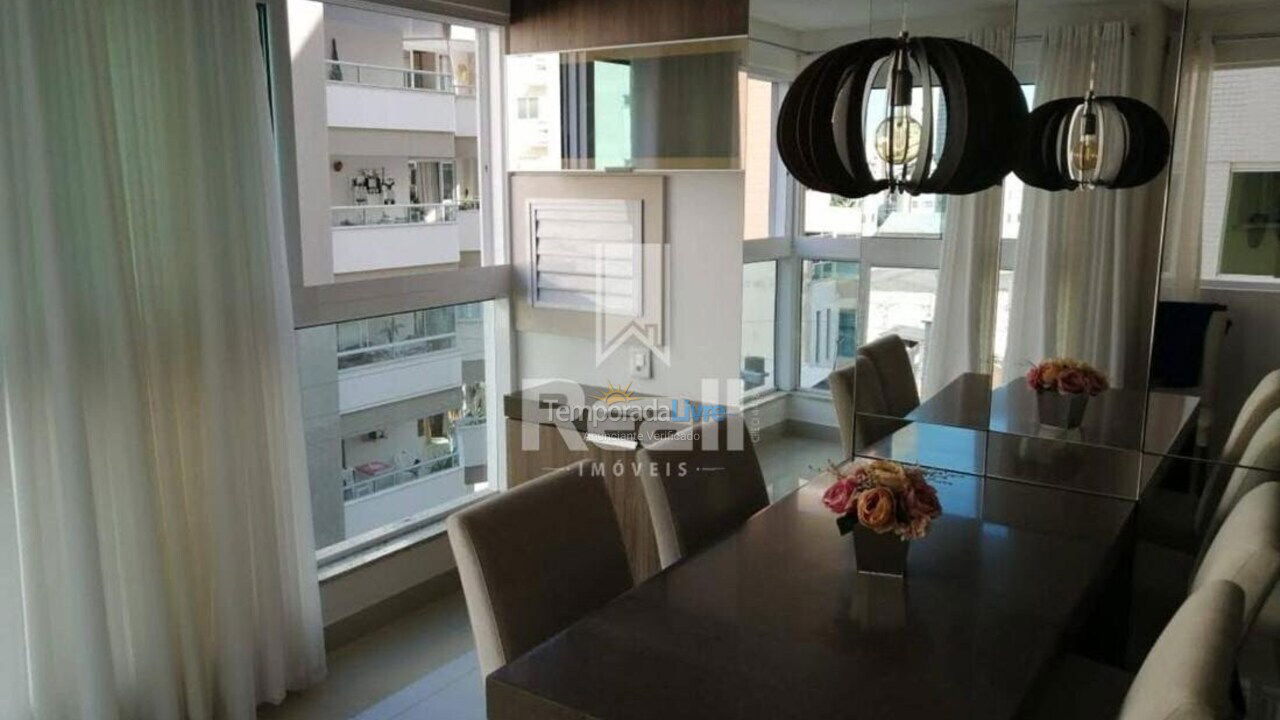 Apartment for vacation rental in Itapema (Meia Praia)