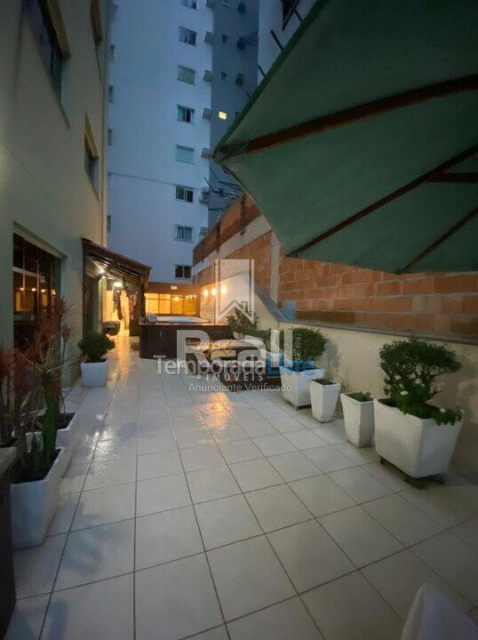 Apartment for vacation rental in Itapema (Meia Praia)