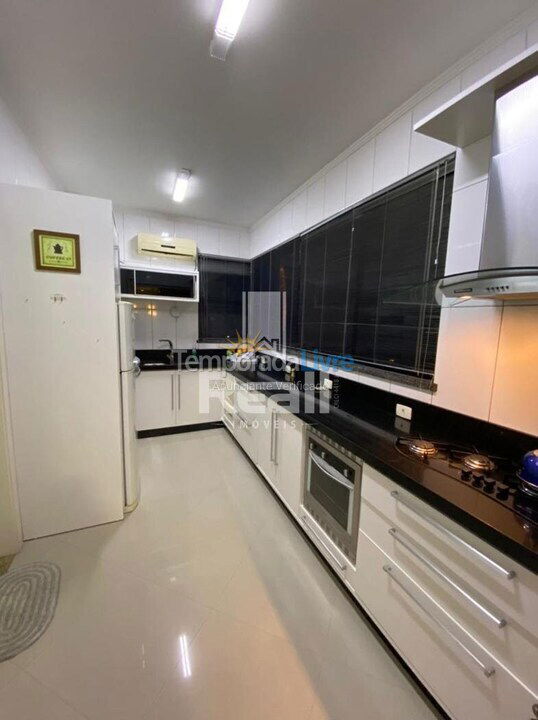 Apartment for vacation rental in Itapema (Meia Praia)
