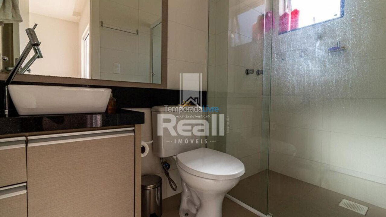 Apartment for vacation rental in Itapema (Meia Praia)