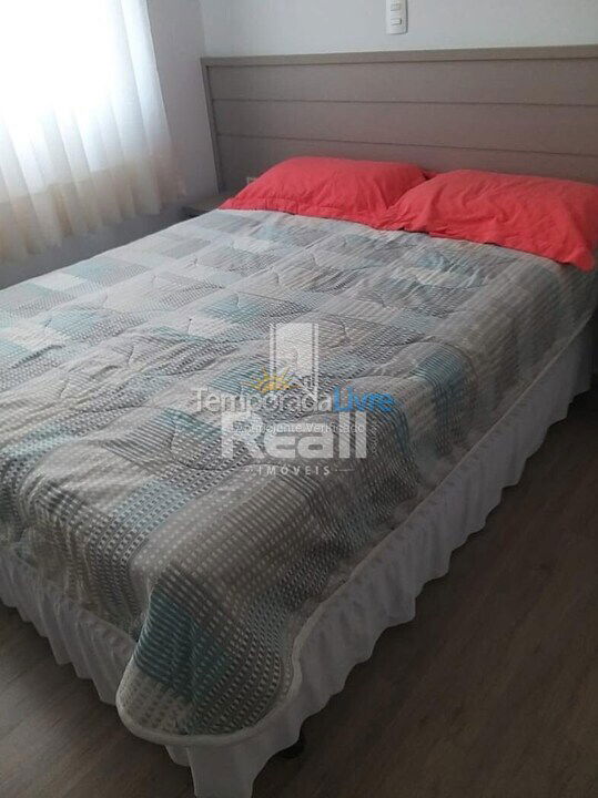 Apartment for vacation rental in Itapema (Meia Praia)