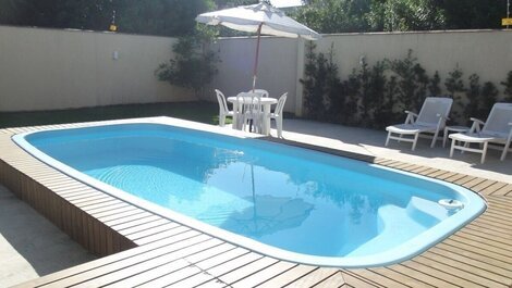 House with heated pool in Praia do Mariscal