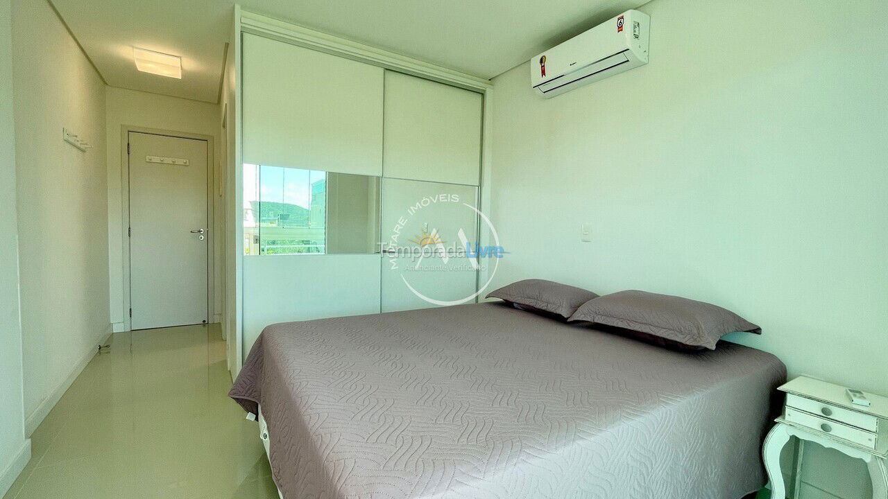 Apartment for vacation rental in Bombinhas (Canto Grande)