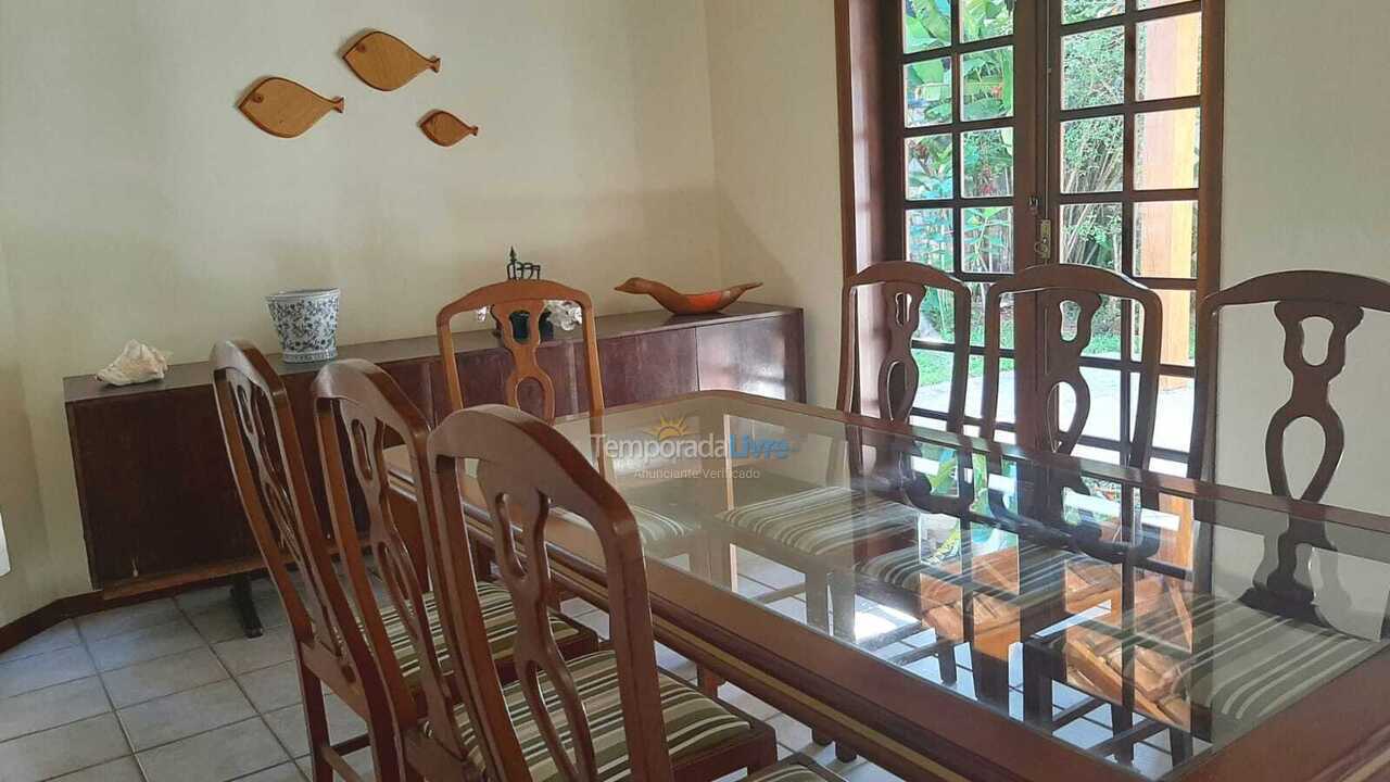 House for vacation rental in Ubatuba (Parque Vivamar)