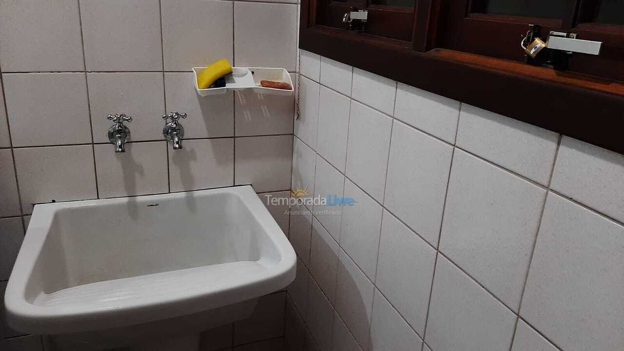 House for vacation rental in Ubatuba (Parque Vivamar)