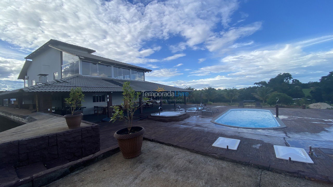 Granja para alquiler de vacaciones em Caldas Novas (Zona Rural Caldas Novas)