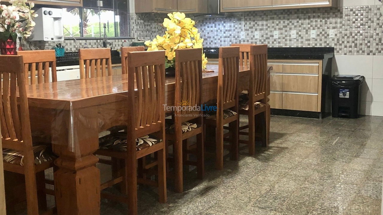 Granja para alquiler de vacaciones em Caldas Novas (Zona Rural Caldas Novas)