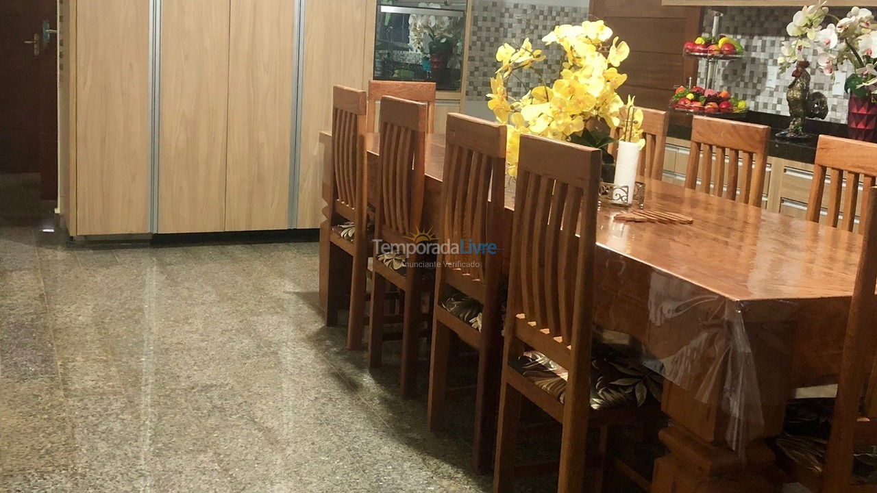 Granja para alquiler de vacaciones em Caldas Novas (Zona Rural Caldas Novas)