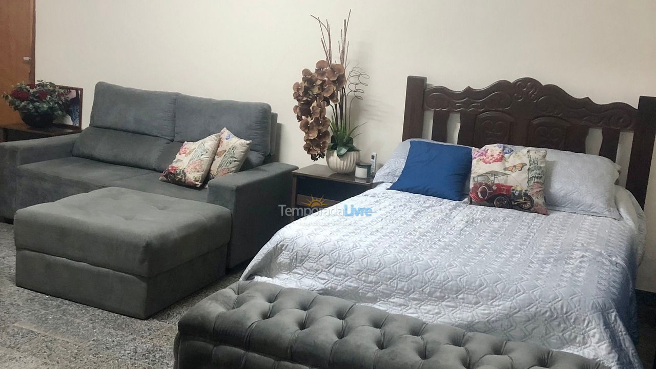 Granja para alquiler de vacaciones em Caldas Novas (Zona Rural Caldas Novas)