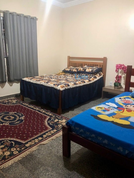 Granja para alquiler de vacaciones em Caldas Novas (Zona Rural Caldas Novas)