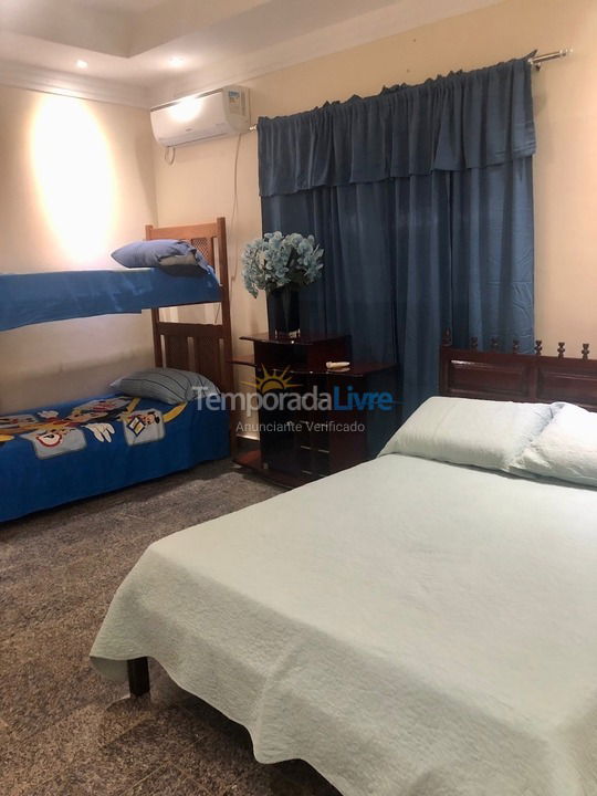 Granja para alquiler de vacaciones em Caldas Novas (Zona Rural Caldas Novas)