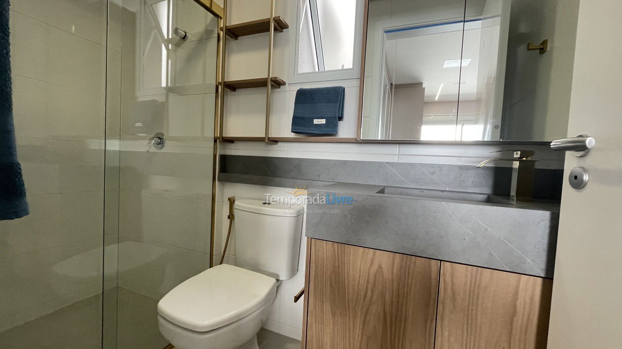 Apartamento para aluguel de temporada em Florianopolis (Praia dos Ingleses)