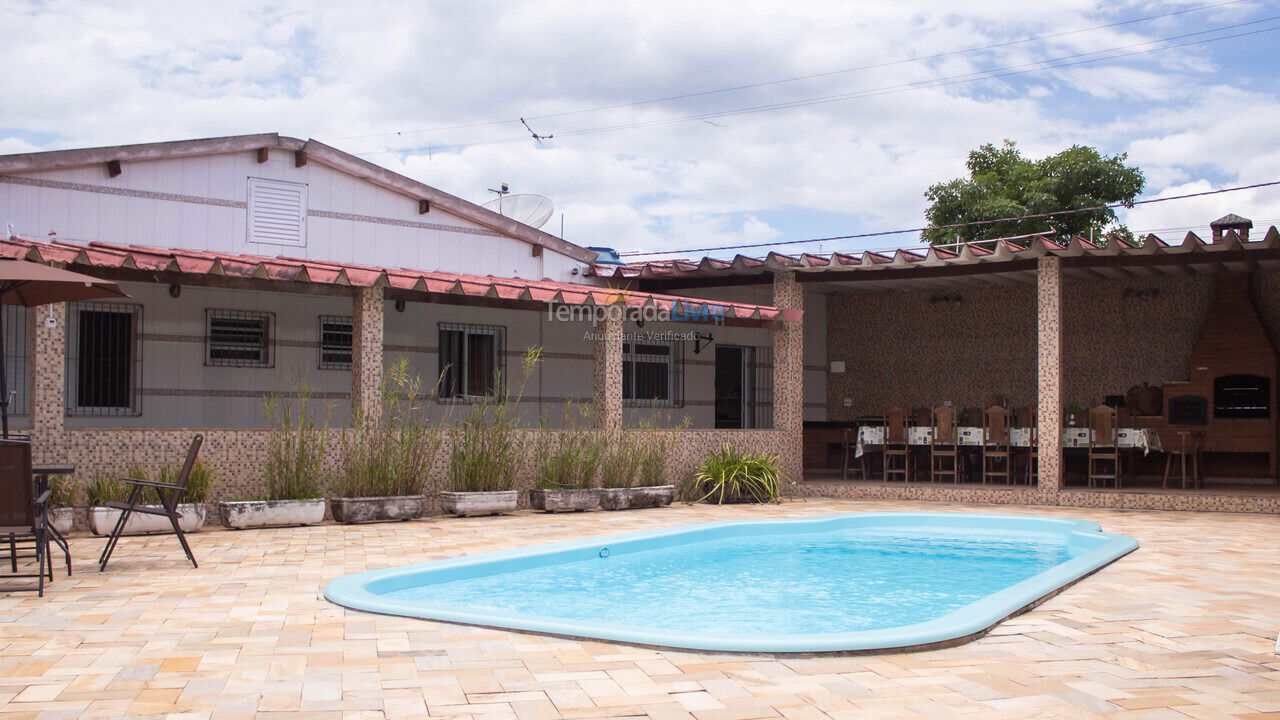 Casa para aluguel de temporada em Itanhaém (Jd Umuarama)