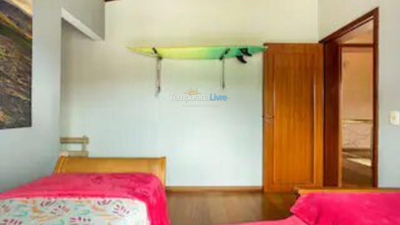 Casa para aluguel de temporada em Mairiporã (Lago do Imperador)