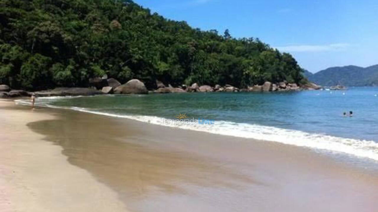 Casa para aluguel de temporada em Ubatuba (Praia Dura)