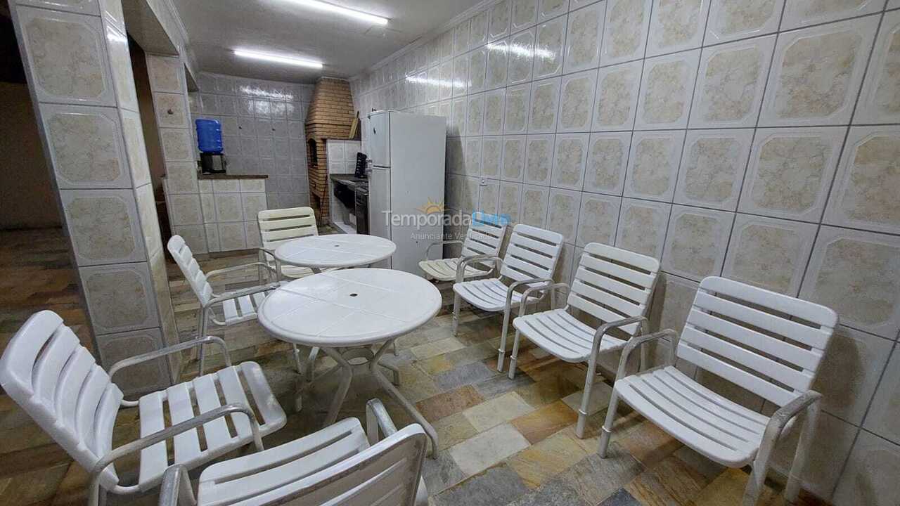 Casa para aluguel de temporada em Guarujá (Enseada)