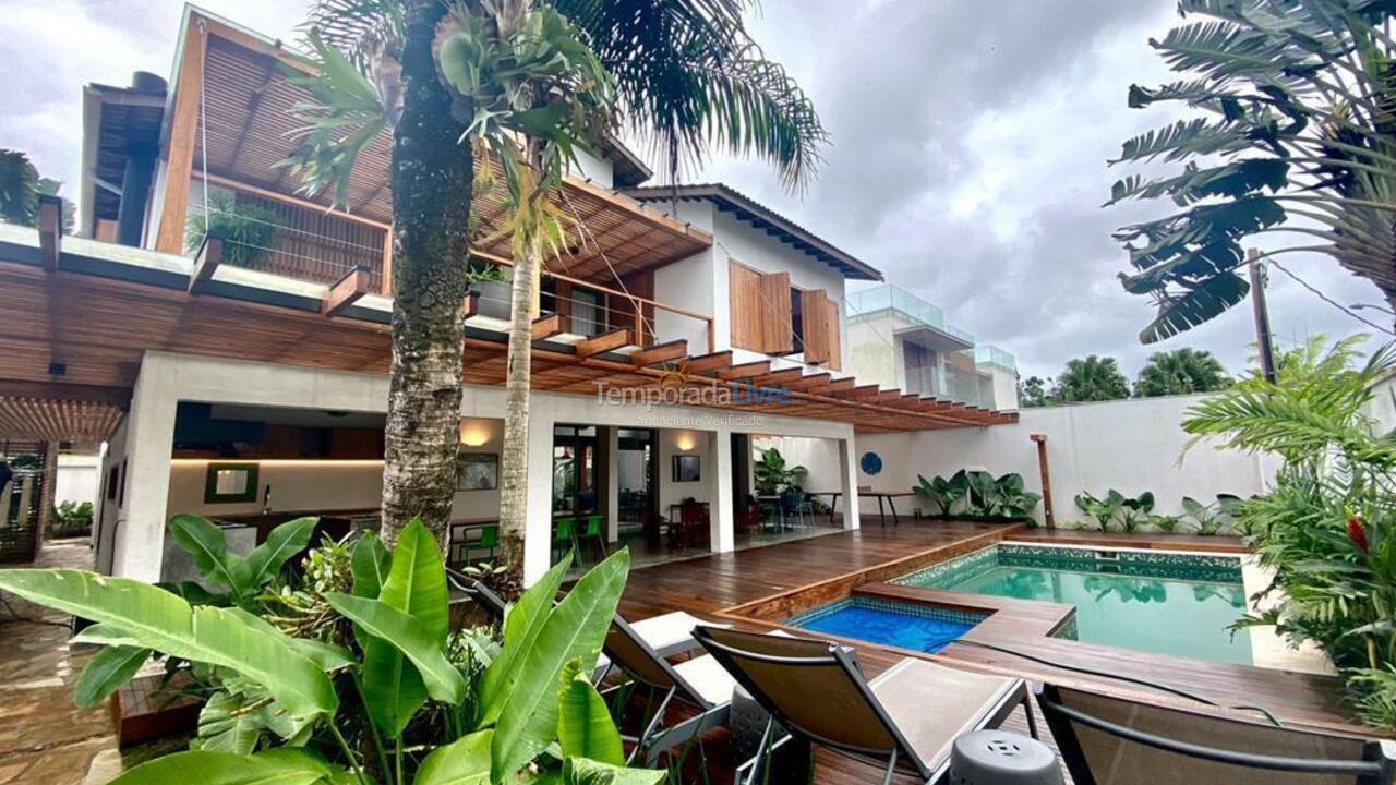 Casa para alquiler de vacaciones em São Sebastião (Praia da Baleia)