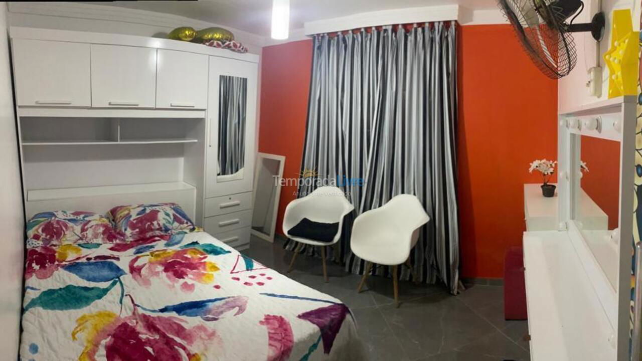 Casa para aluguel de temporada em Camaçari (Jauá)