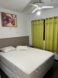 Excellent house with AC, WI-FI, barbecue, garage, near the sea