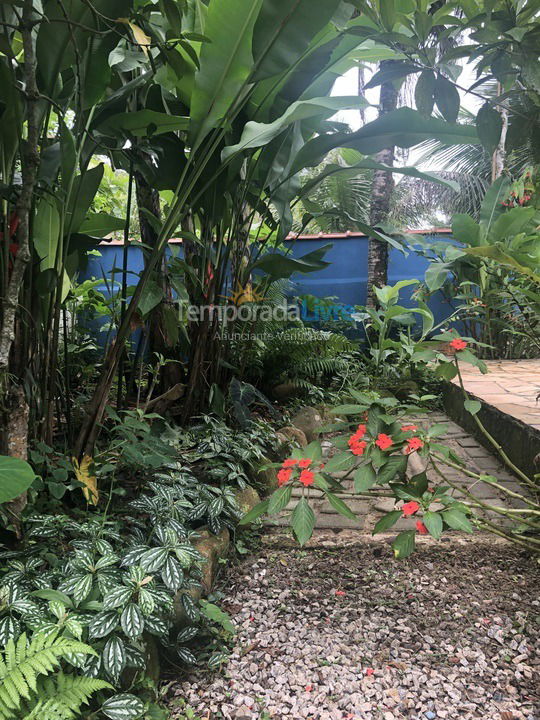 Casa para aluguel de temporada em Ubatuba (Condomínio Ressaca)