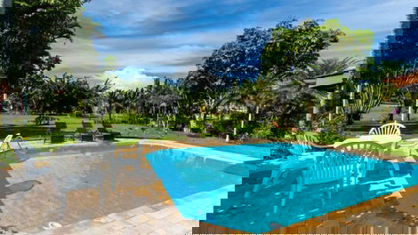 House 4 bedrooms (02 suites) Condominium Costa Verde