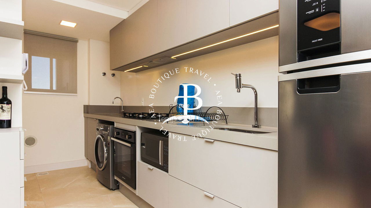 Apartment for vacation rental in Bombinhas (Praia de Bombas)