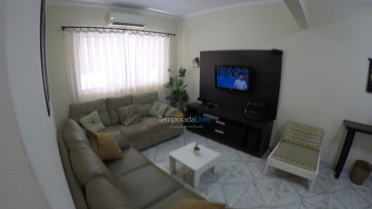 Apartment for vacation rental in Guarujá (Enseada)