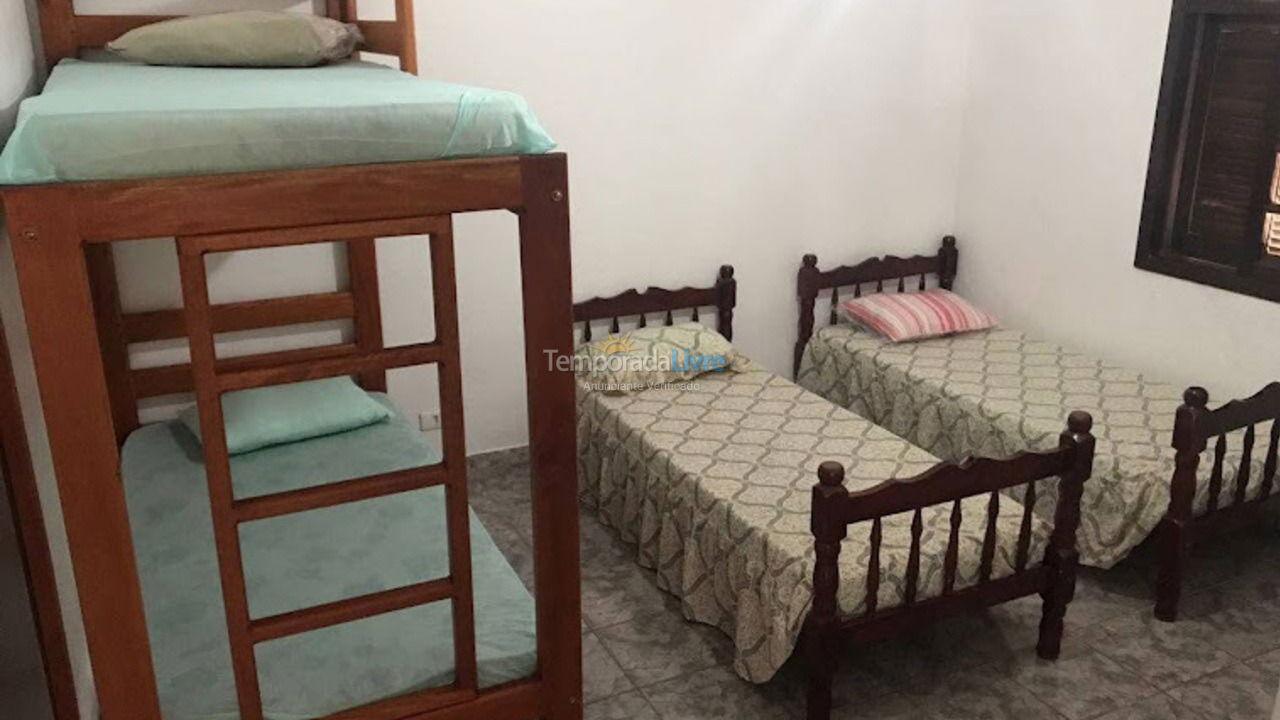 Casa para aluguel de temporada em Itanhaém (Cibratel II)